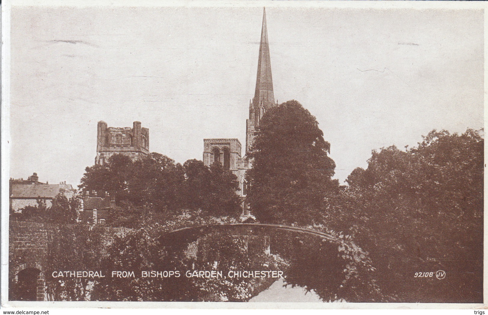 Chicester - Cathedral From Bishop's Garden - Chichester