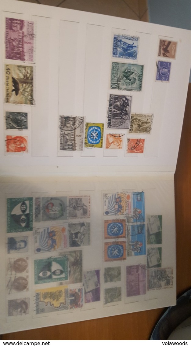 Italia - raccoglitore con centinaia di francobolli di Repubblica Regno e Colonia Eritrea e Karki - A.R.