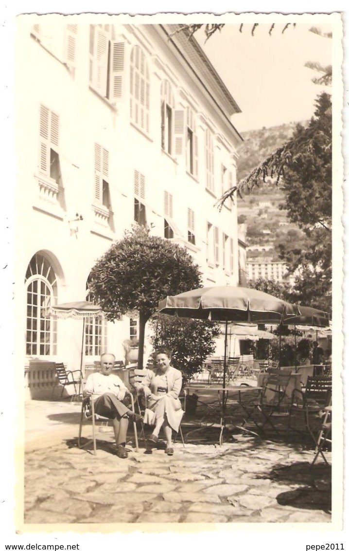 Photo Format Carte Postale - 06 BEAULIEU Sur MER - La BERLUGANE  - Terrasses En 1956 - Non Classés