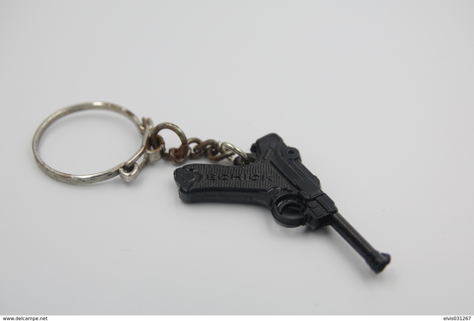 Vintage TOY GUN :  SCHICK LUGER P08 - L=4,5cm - Keychain 1960s - Keywords : Cap - Cork Gun - Rifle - Revolver - Pistol - Armes Neutralisées