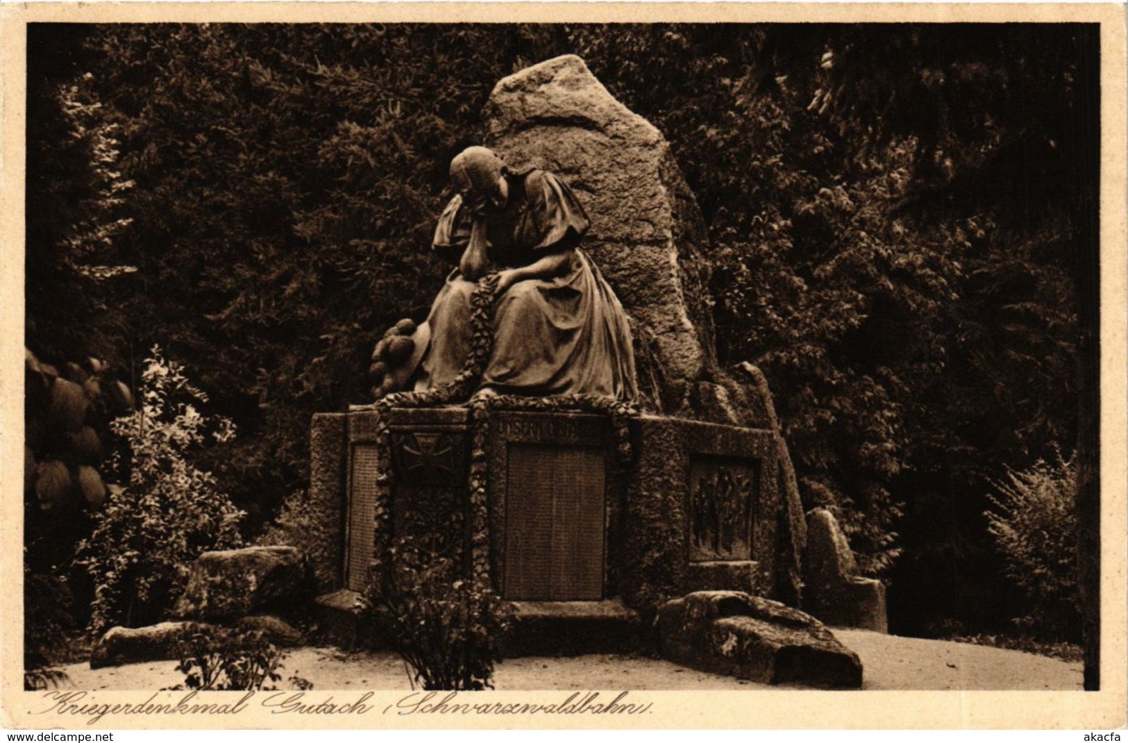 CPA AK Gutach Kriegerdenkmal GERMANY (933441) - Gutach (Schwarzwaldbahn)