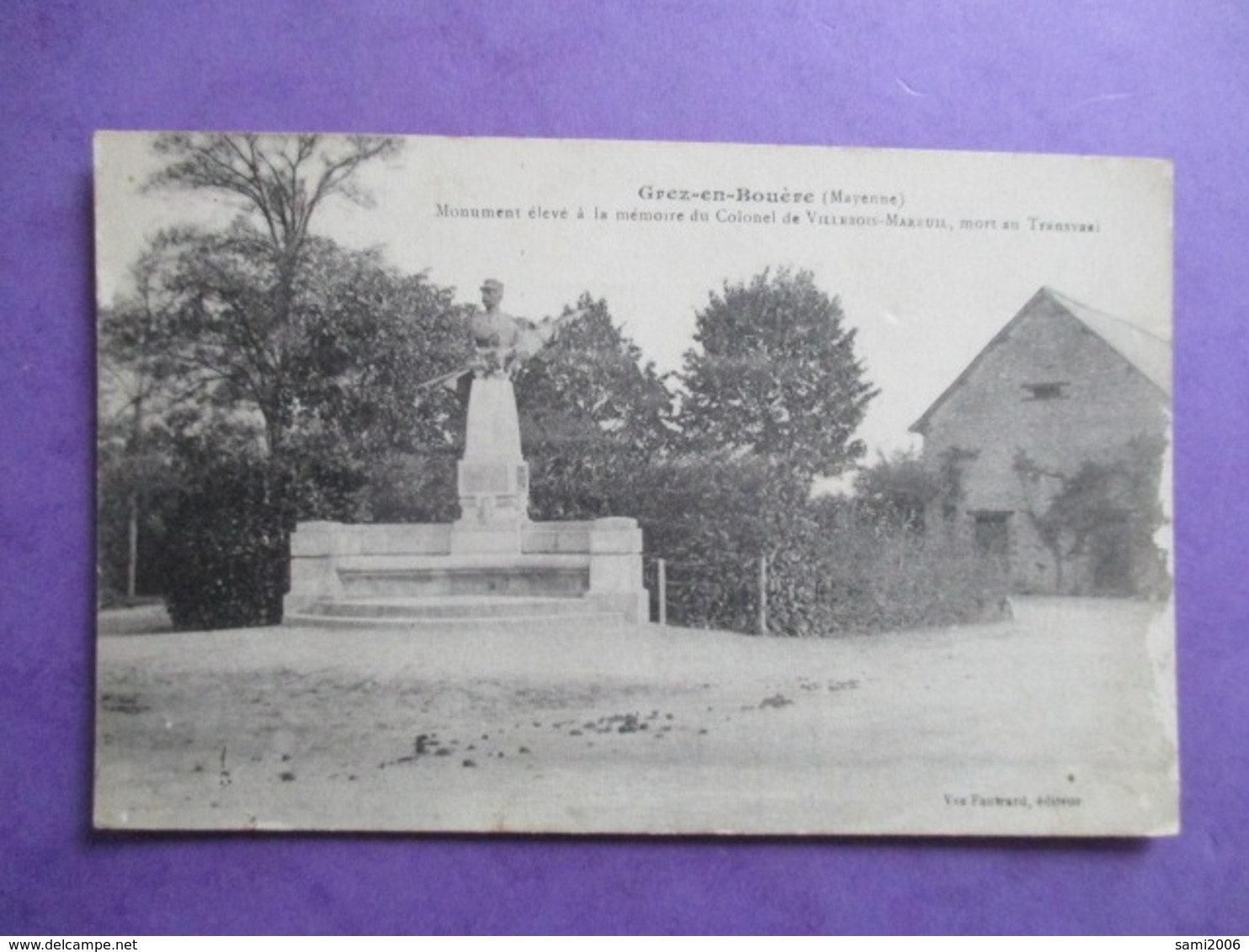 CPA 53 CREZ EN BOUERE MONUMENT COLONEL DE VILLEBOIS MAREUIL - Crez En Bouere