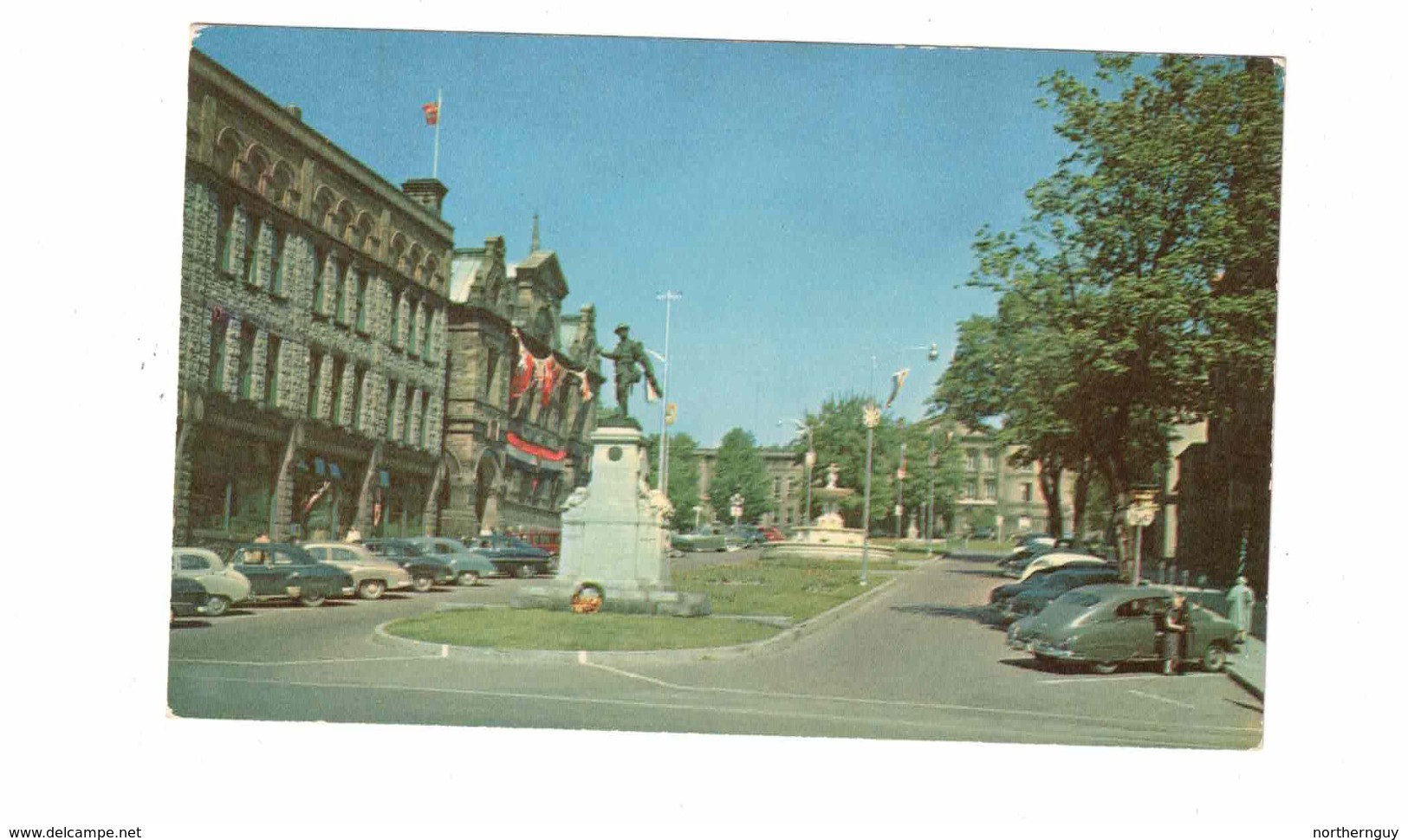 BROCKVILLE, Ontario, Canada, War Memorial & Fountain, 1940's Cars, Old Chrome Postcard, Leeds County - Brockville