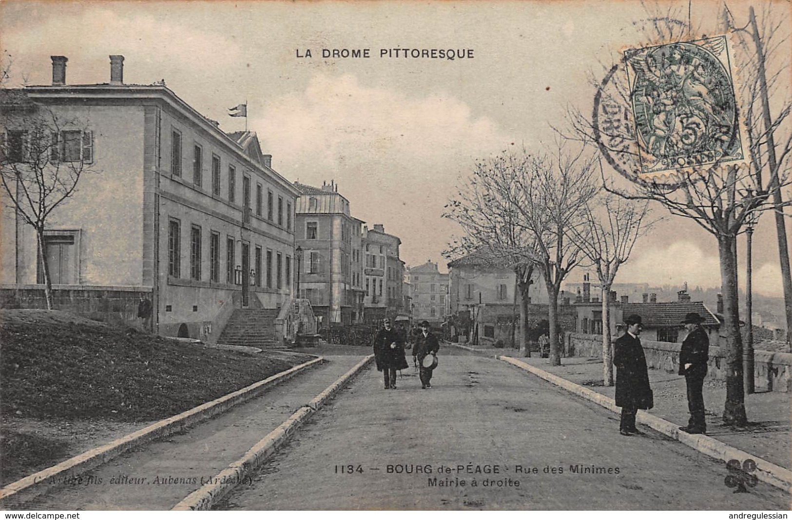 CPA LA DROME PITTORESQUE - BOURG-DE-PEAGE - Rue Des Minimes - Mairie à Droite - Andere & Zonder Classificatie