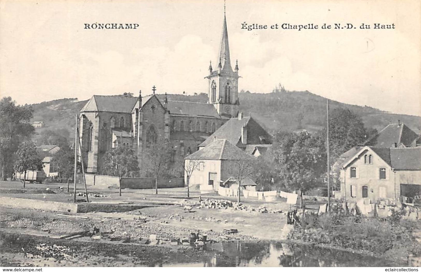 Ronchamp       70        Eglise Et Chapelle N.D Du Haut             (voir Scan) - Andere & Zonder Classificatie