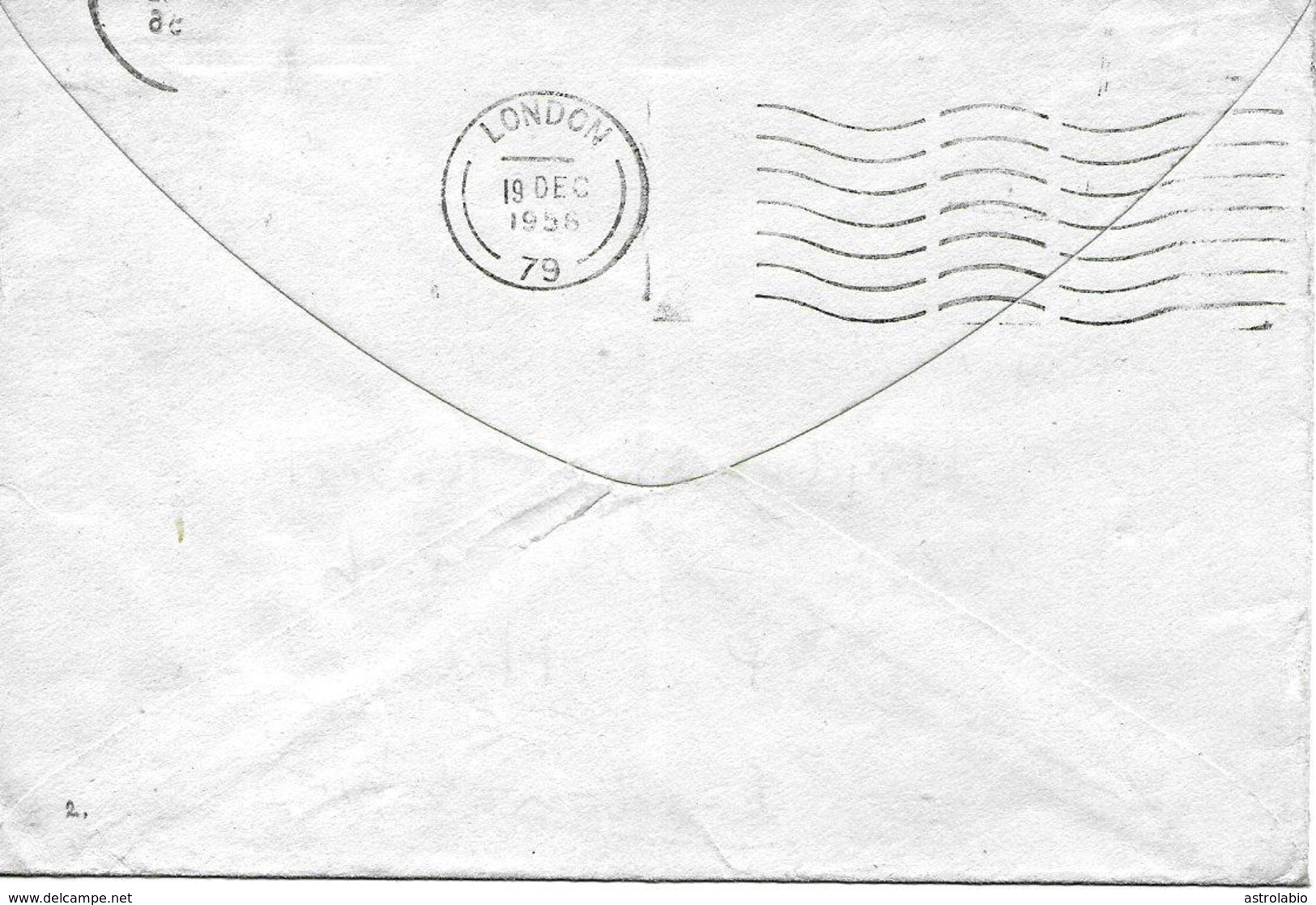 Dún Laoghaiere Sur Lettre Vers London Avec Reexpedition 1956 Cover, Brief Voir 2 Scan - Briefe U. Dokumente