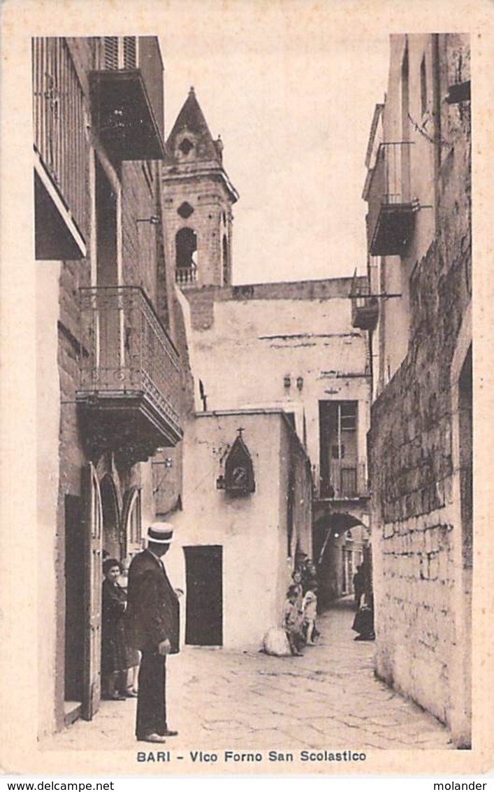 Bari - Palazzo Del Governo Di Gioacchino Murat Original Italia Postcard - Bari