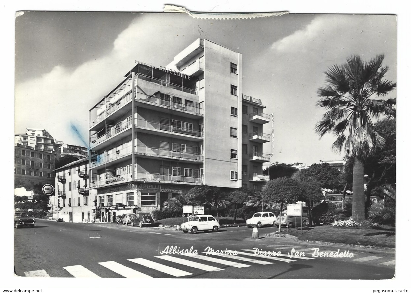 1416 - ALBISOLA MARINA PIAZZA SAN BENEDETTO ANIMATA SAVONA 1970 CIRCA - Savona