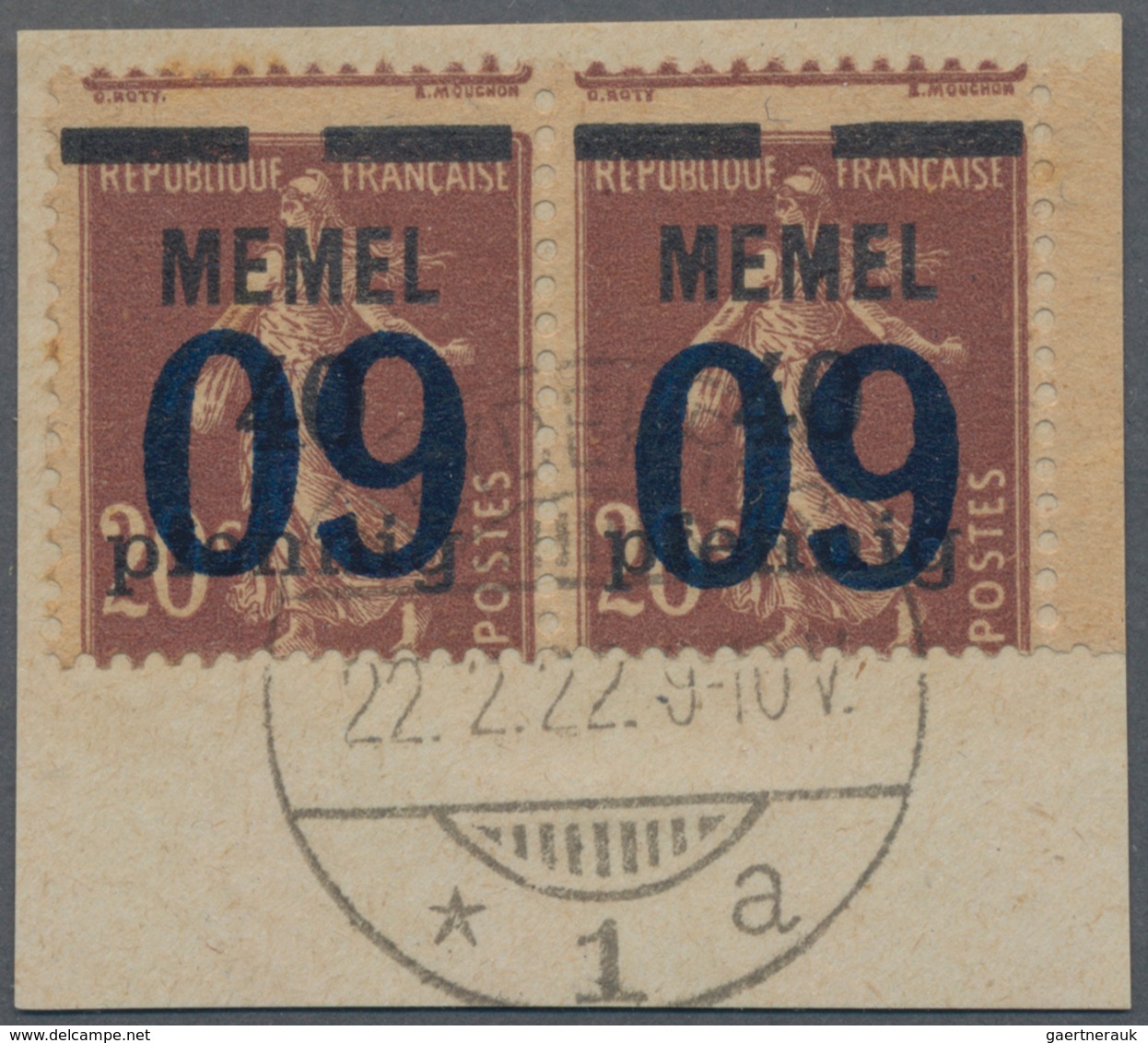 Memel: 1920/1923, hochkarätig besetzte Ausnahme-Sammlung auf selbstgestalteten Albenblättern sauber