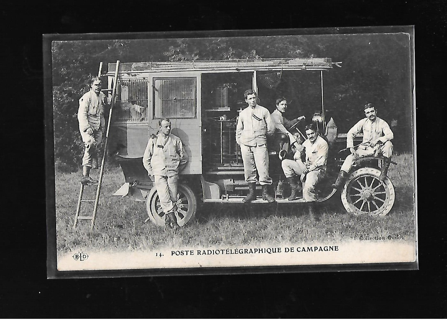 C.P.A. D UN CAMION POSTE RADIOTELEGRAPHIQUE DE CAMPAGNE... - Equipment