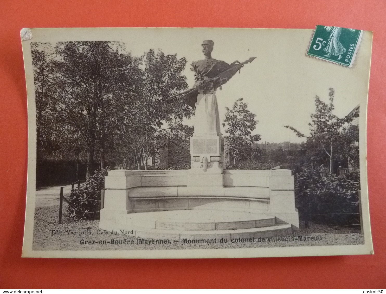 GREZ EN BOUERE MONUMENT DU COLONEL DE VILLEBOIS MAREUIL - Crez En Bouere