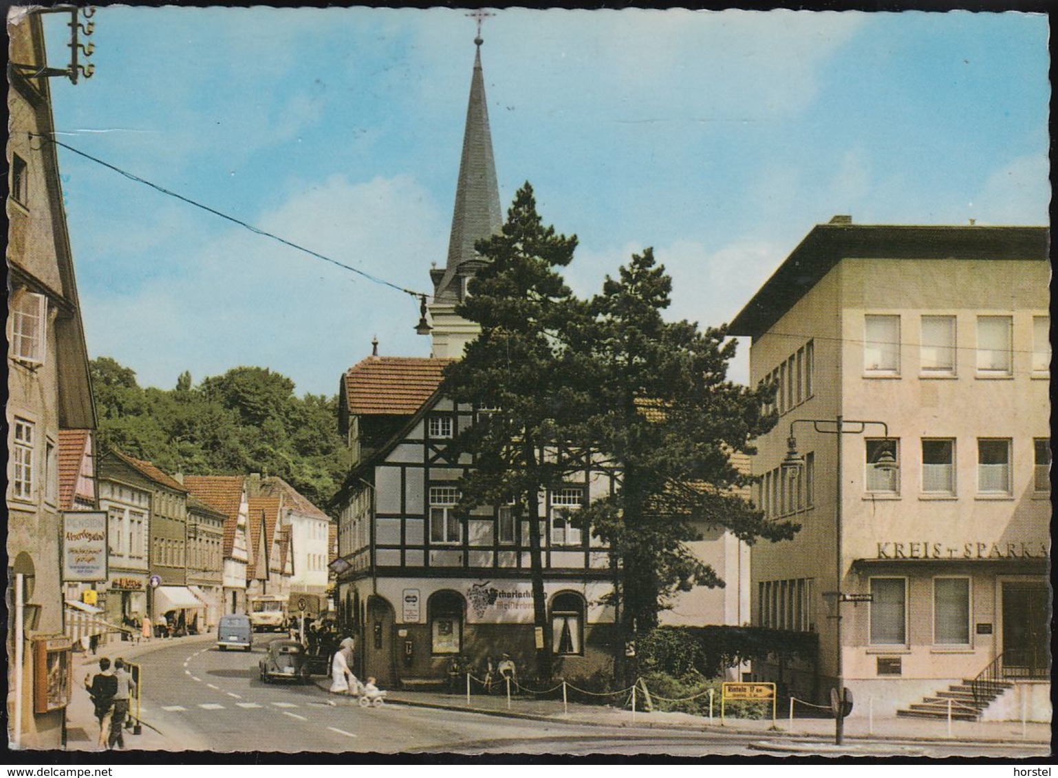 D-32602 Vlotho - Langestraße - Cars - VW-Bus - VW Käfer - Alter Bus - Vlotho