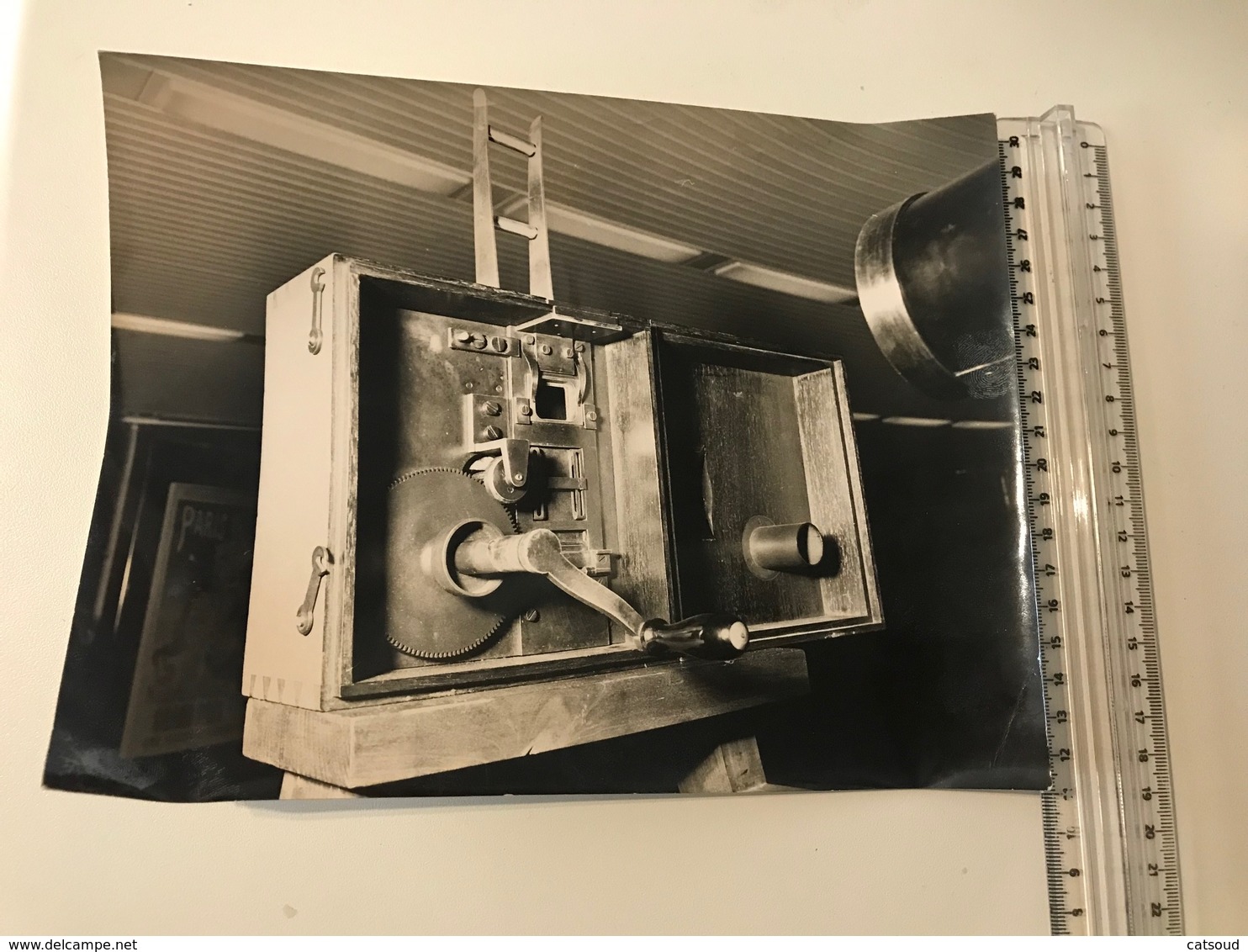 Photographie Ancienne Grand Format Machine Début Du Cinéma - Objets