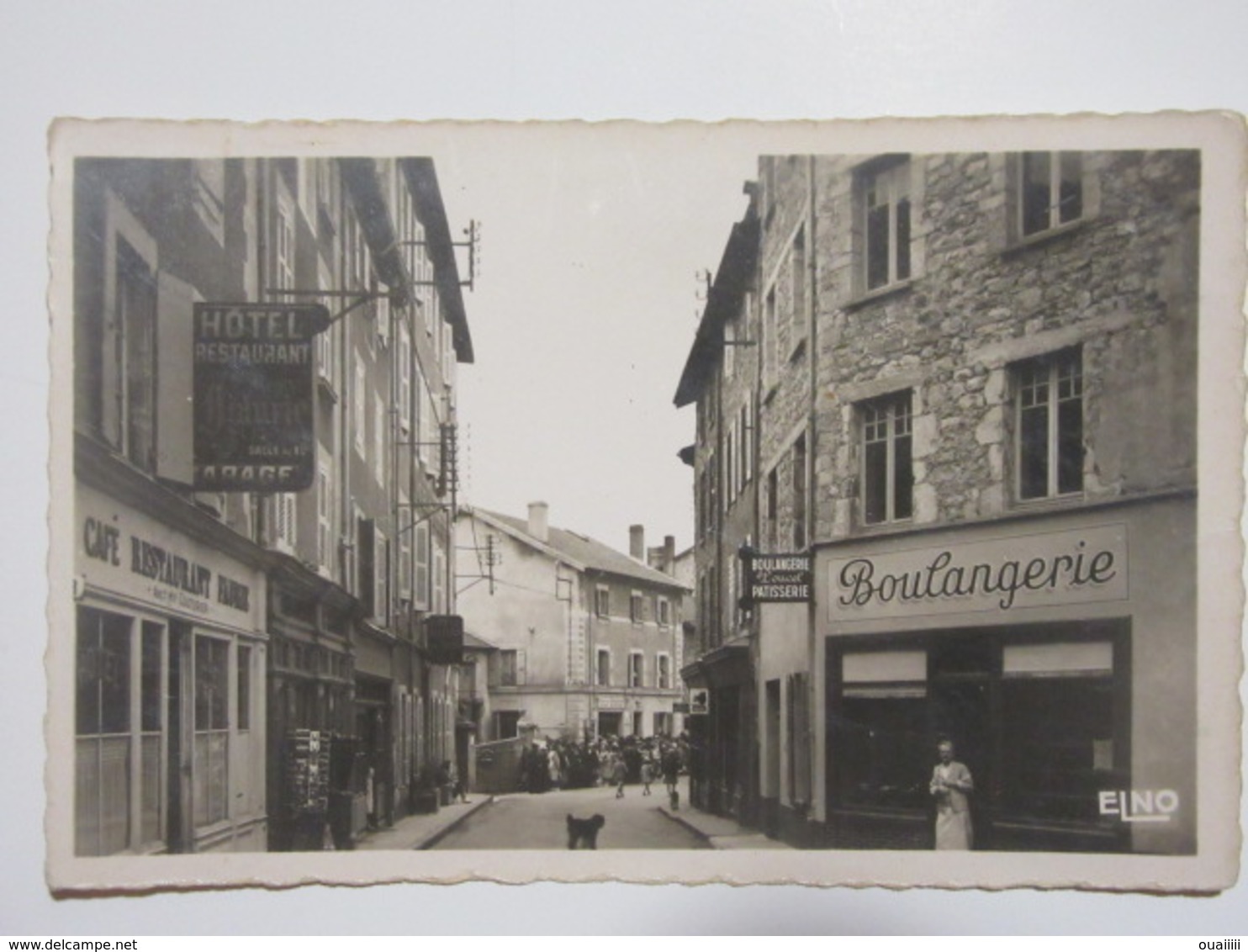 Cpsm, Carte Photo, Trés Belle Vue Animée, LA LOUVESC, Grande Rue - La Louvesc