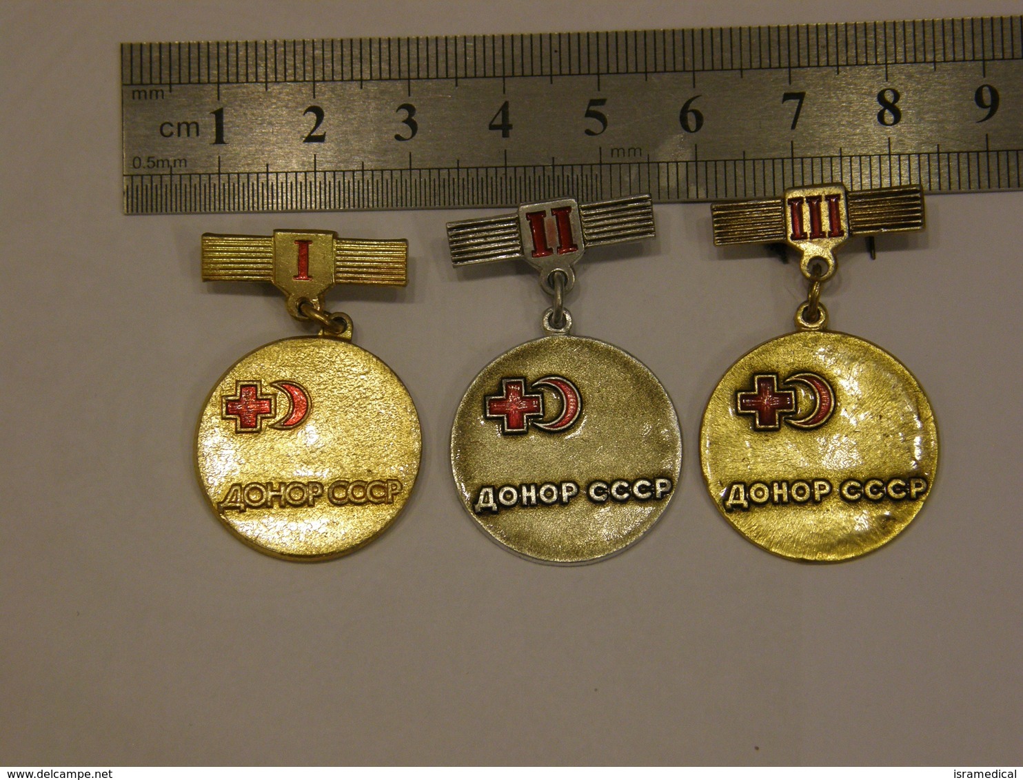 USSR 1970 RED CROSS BLOOD DONOR 3 BADGES OF 1, 2 AND 3 CLASS 48 - Geneeskunde