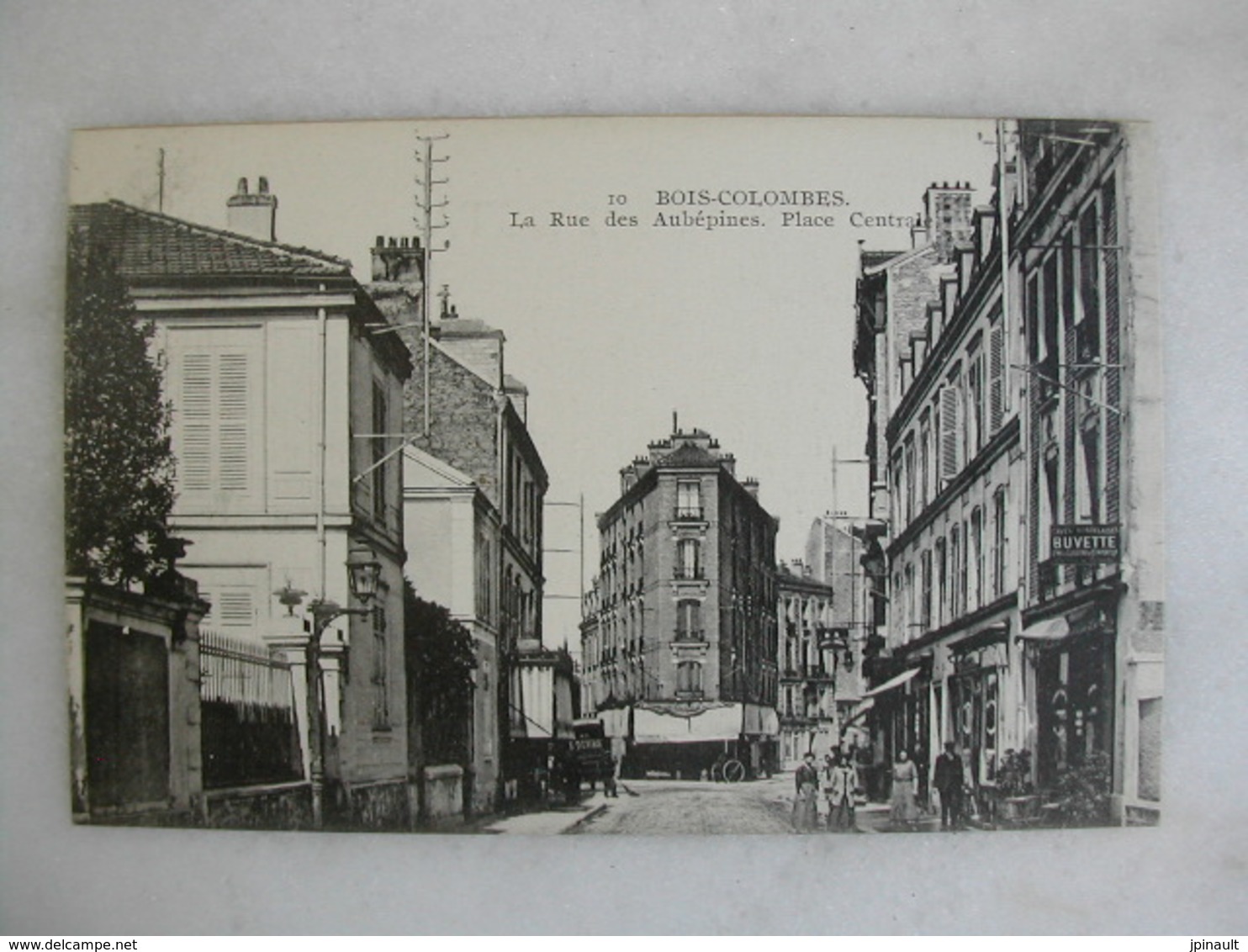 BOIS COLOMBES - La Rue Des Aubépines - Place Centrale (animée) - Other & Unclassified