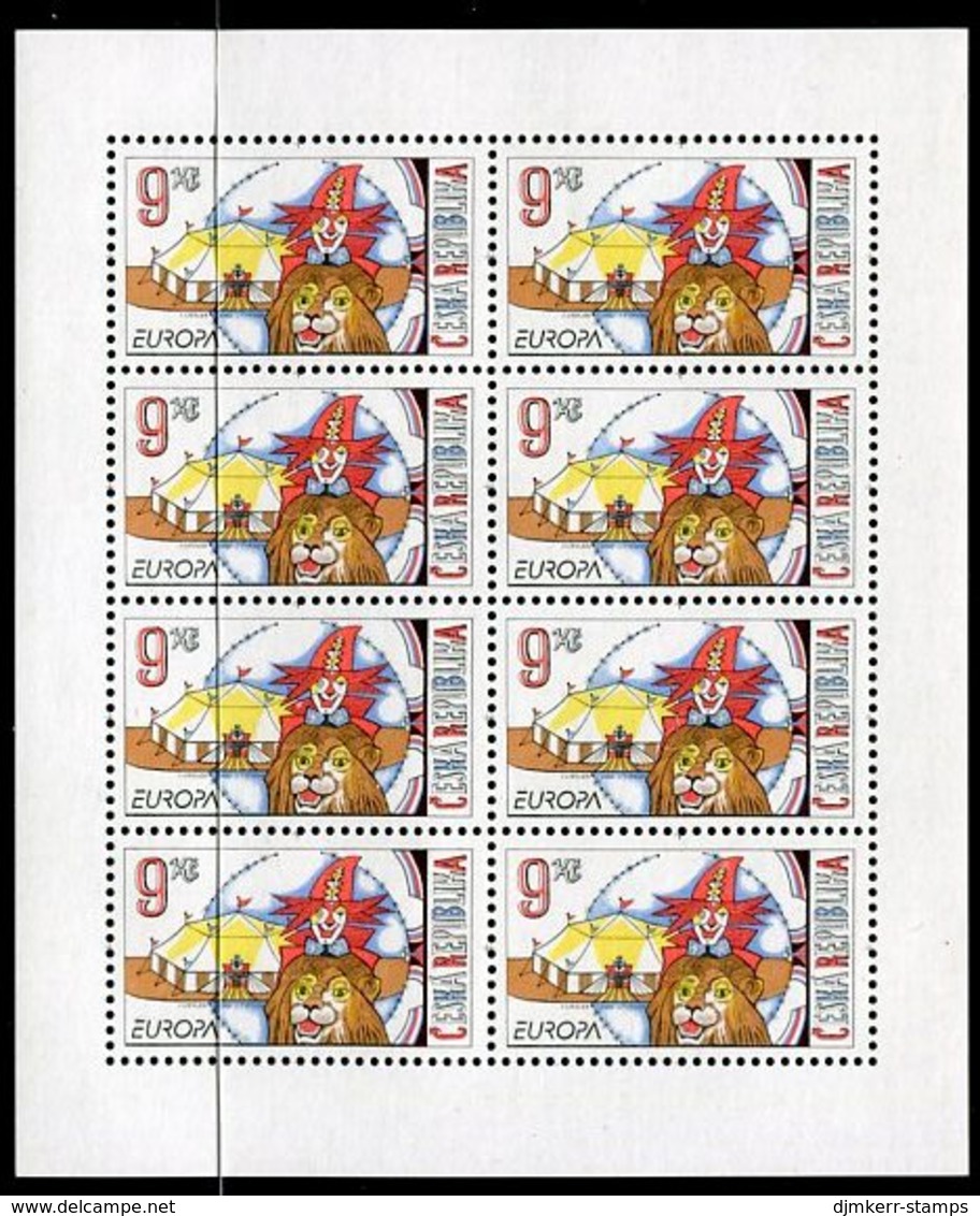 CZECH REPUBLIC 2002 Europa: Circus Sheetlet MNH / **.  Michel 319 Kb - Blocs-feuillets