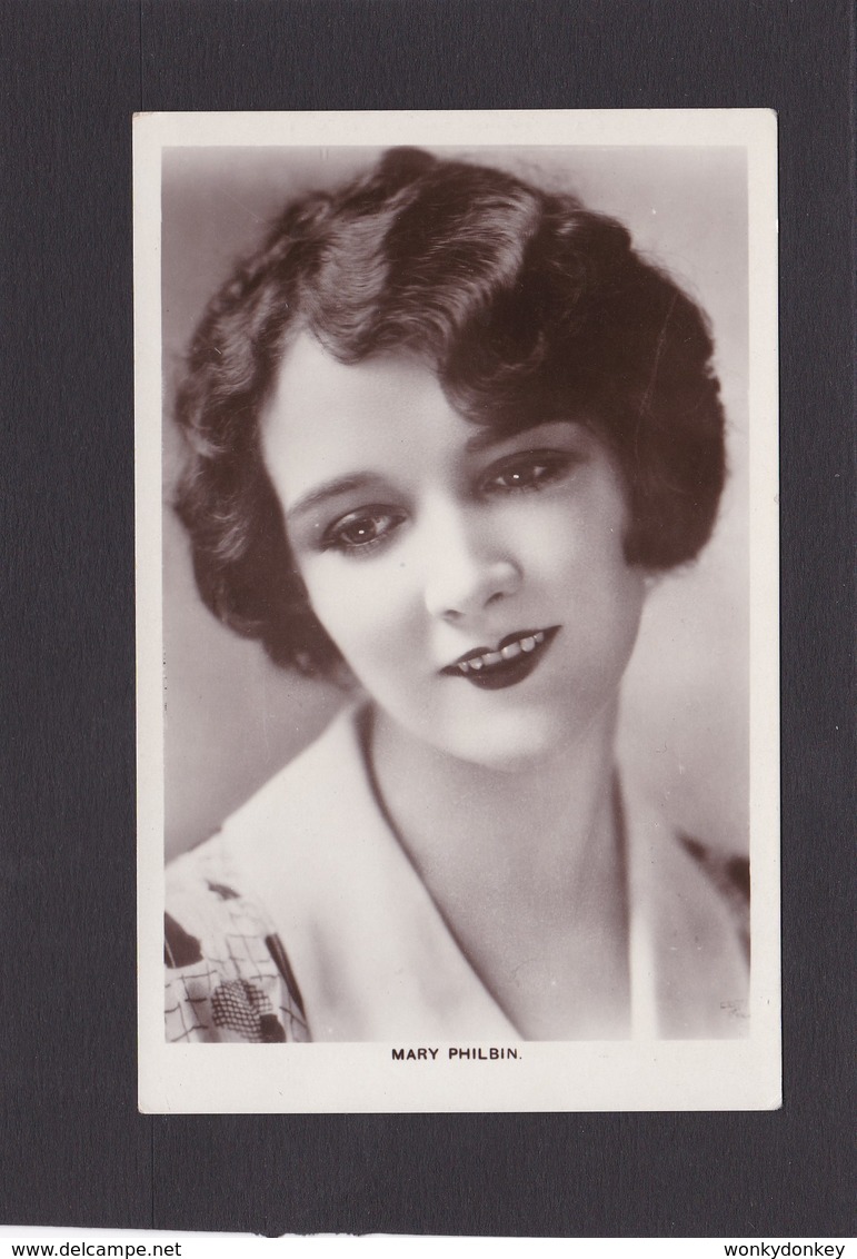 Mary Philbin.    Actress.   Picturegoer Series. (Card Number 67a).     RPPC. - Schauspieler