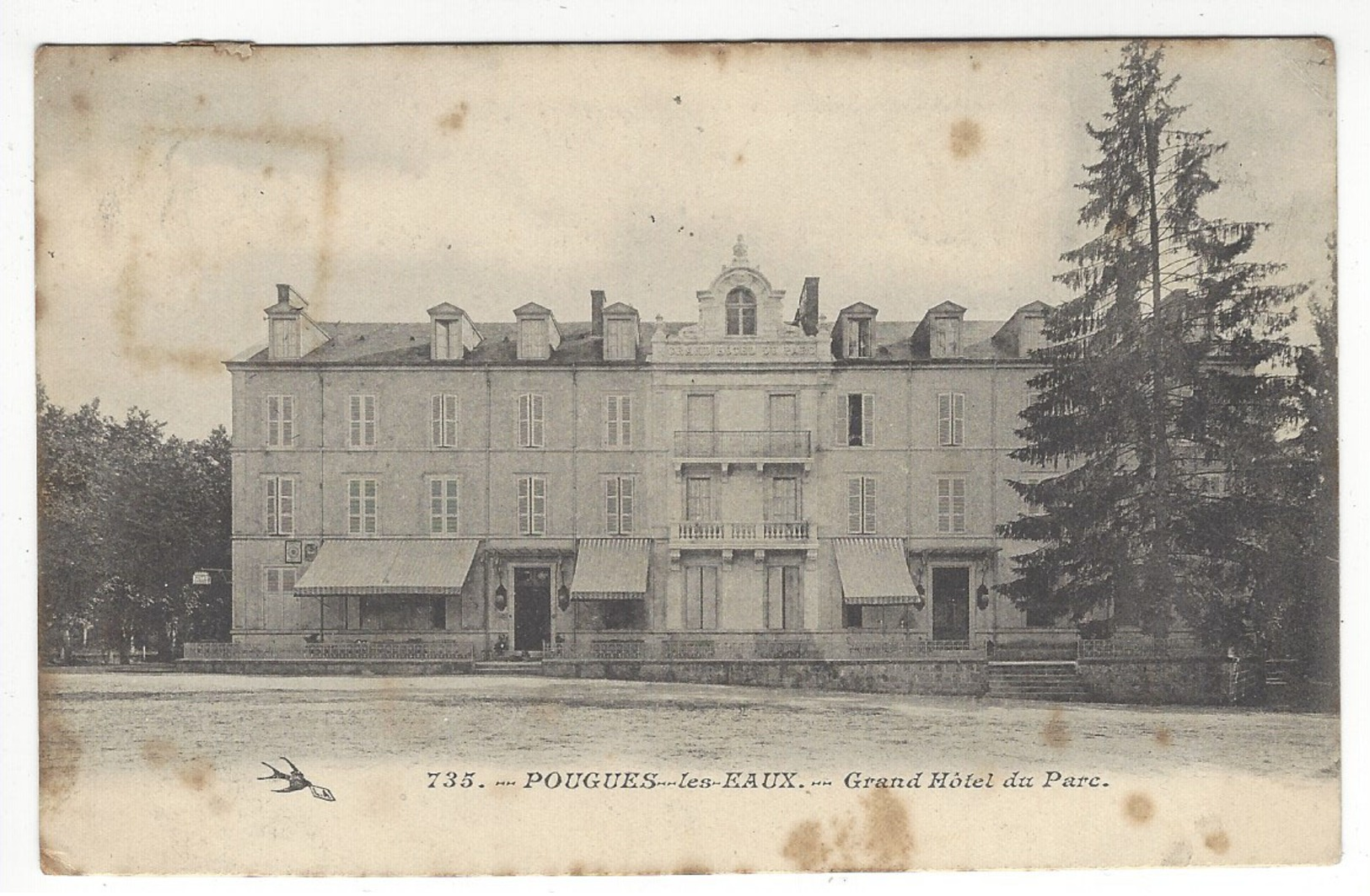 735 - POUGUES LES EAUX.- Grand Hôtel Du Parc. - Pougues Les Eaux