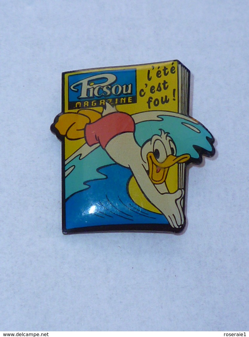 Pin's DONALD, PICSOU MAGAZINE, L ETE C EST FOU - Disney