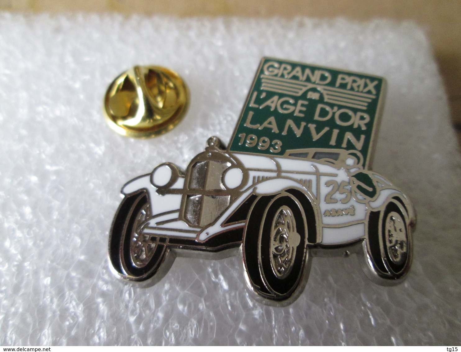 PIN'S   GRAND PRIX DE L AGE D OR  LANVIN  1993   Zamak - Autres & Non Classés