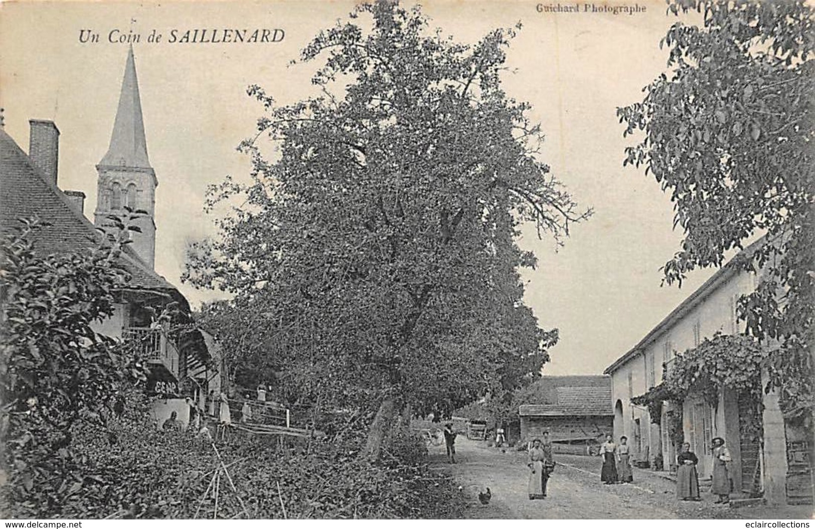 Saillenard      71       Un Coin Du Village       (voir Scan) - Sonstige & Ohne Zuordnung