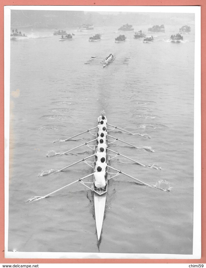 PHOTO PRESS - CANOTTAGGIO - CAMBRIDGE WIN UNIVERSITY BOAT RACE - Cm. 21,5x16,5 - Sport