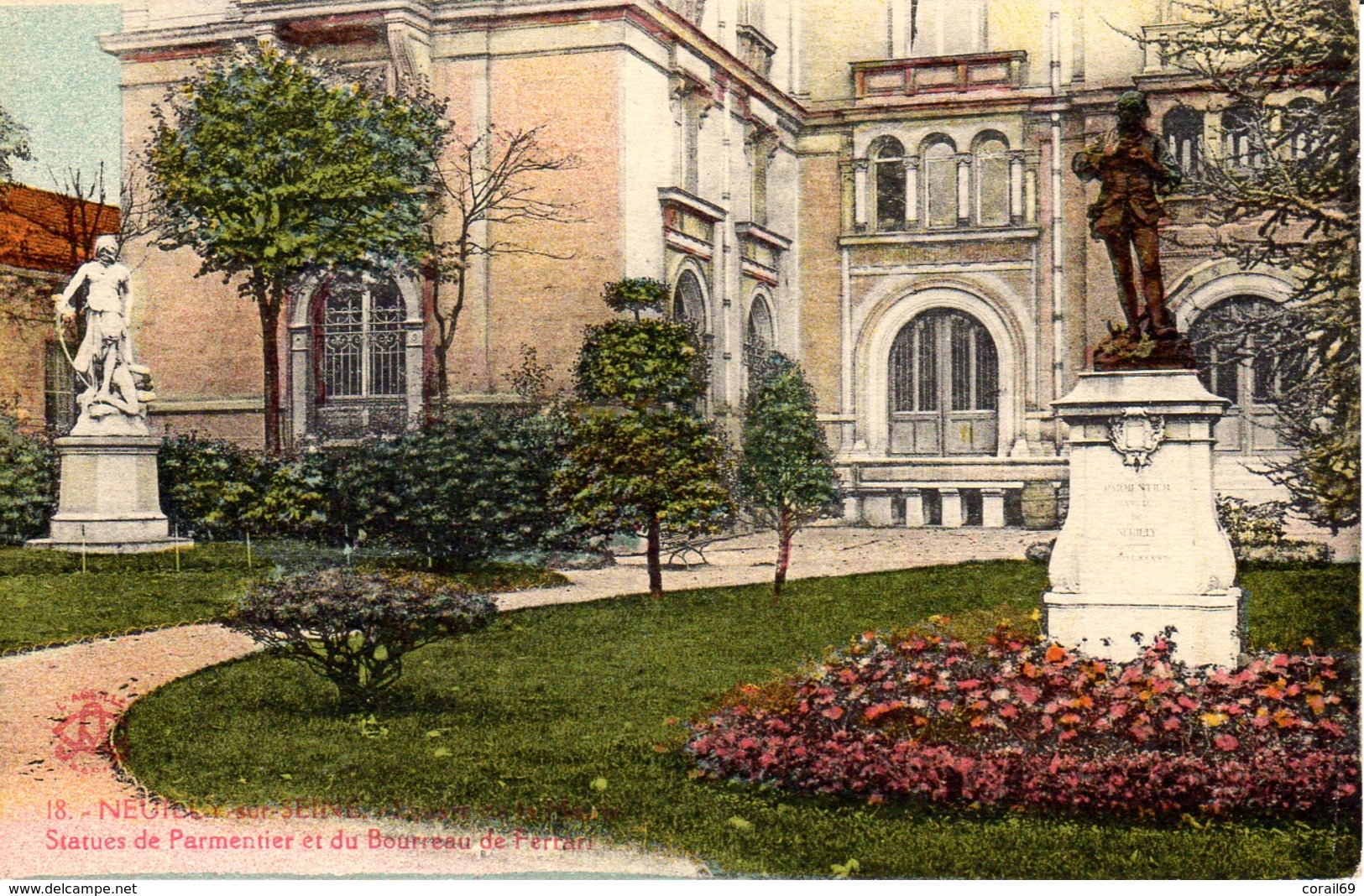 Neuilly Sur Seine - Statues De Parmentier Et Du Bourreau De Ferrari - Neuilly Sur Seine