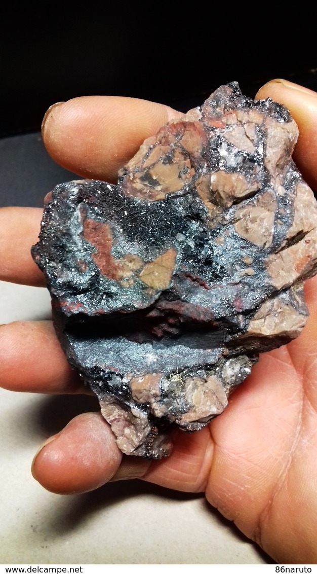 Hématite Et Quartz De Rimbach - Minéraux