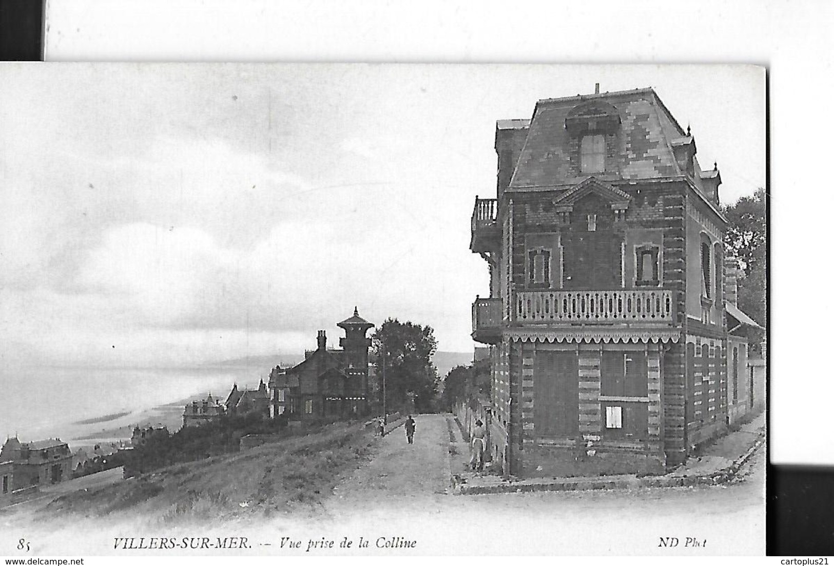 VILLERS SUR MER N 85   VUE PRISE DE LA COLLINE     PERSONNAGES DEPT 14 - Villers Sur Mer