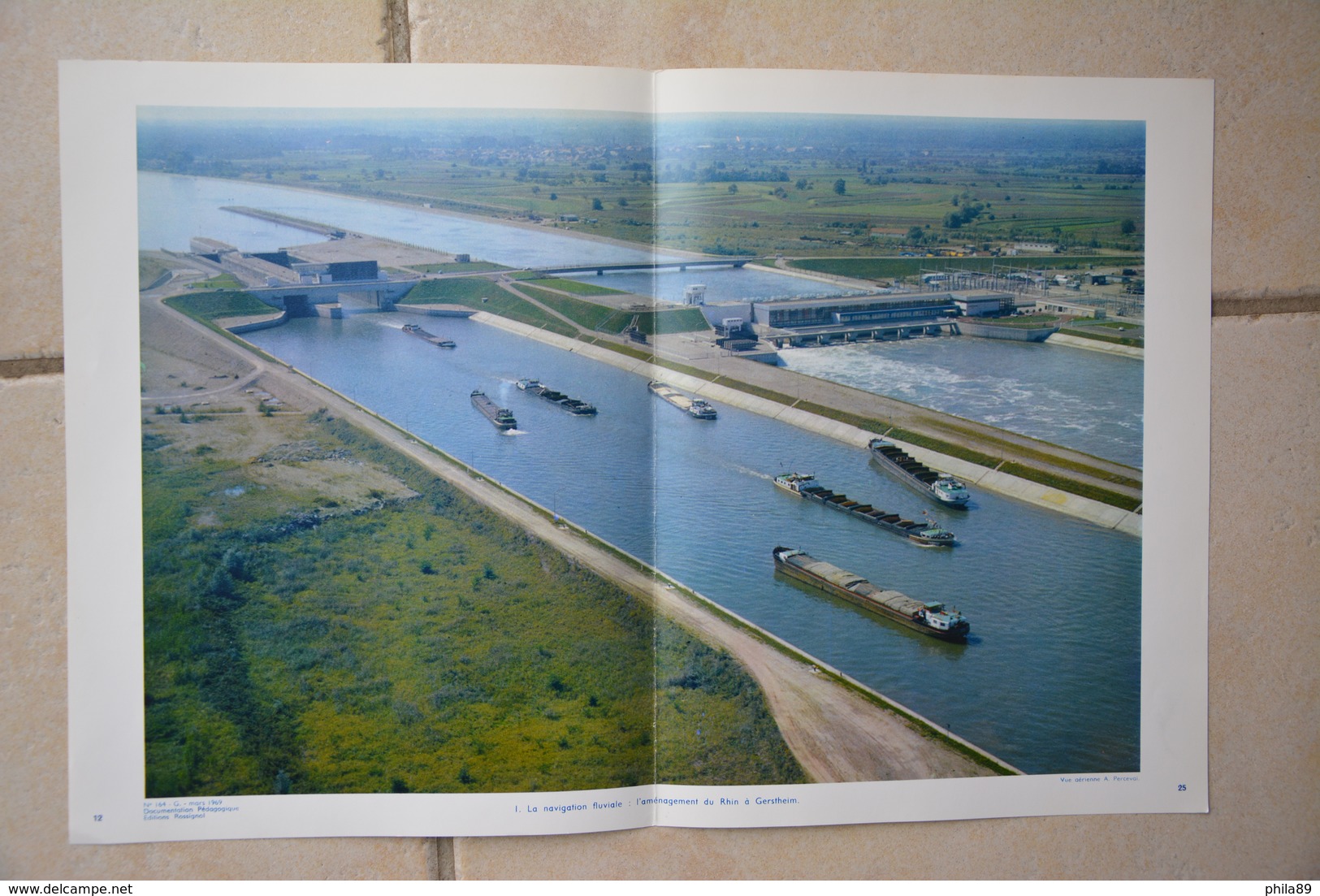 Ensemble De 6 Documents Photographiques Sur Les Transports Fluviaux Sur La Seine-peniches-pousseurs Etc...voir Scans - Altri & Non Classificati