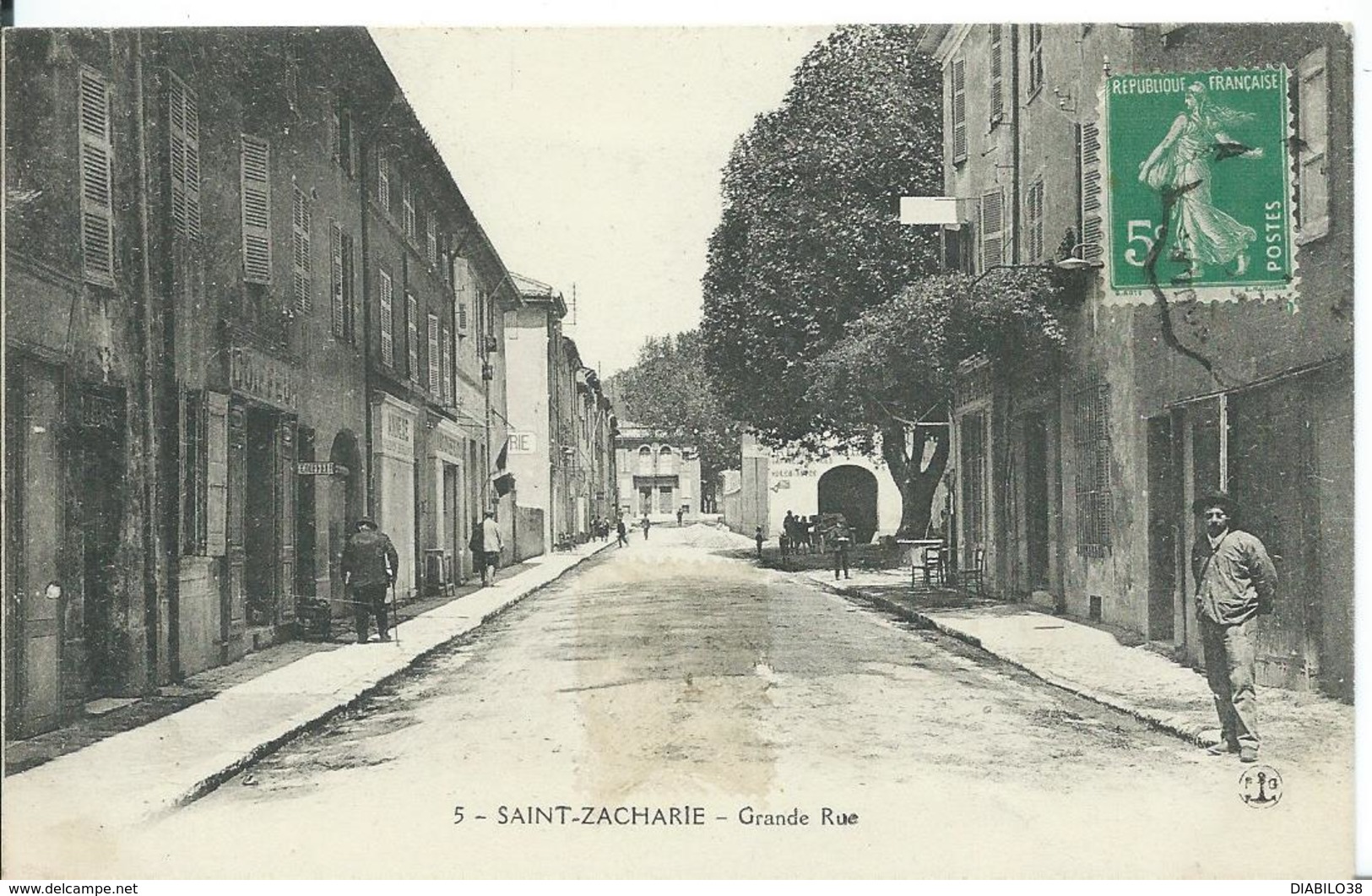 SAINT-ZACHARIE    ( VAR )    LA GRANDE RUE - Saint-Zacharie