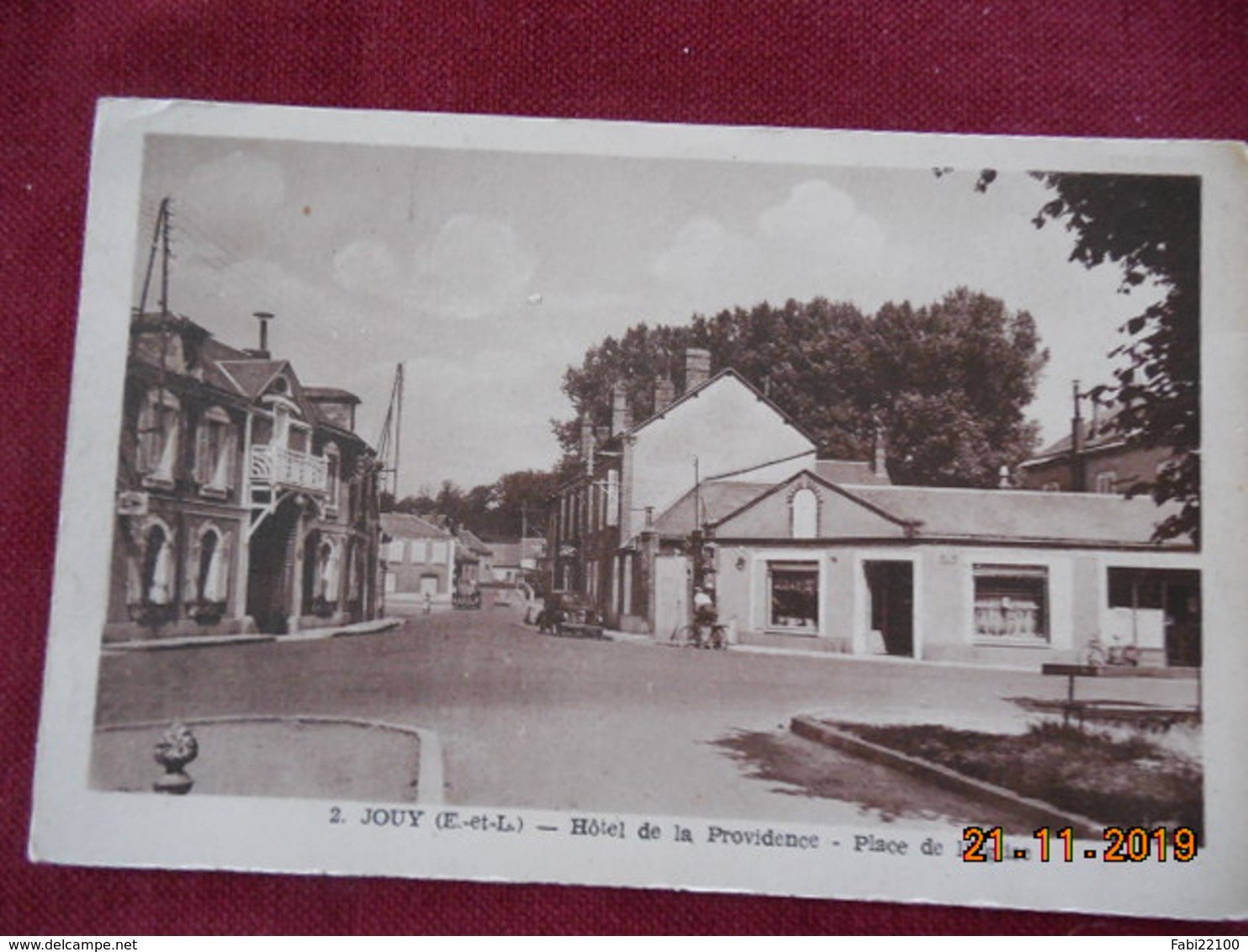 CPSM - Jouy - Hôtel De La Providence - Place De L'Eglise - Jouy