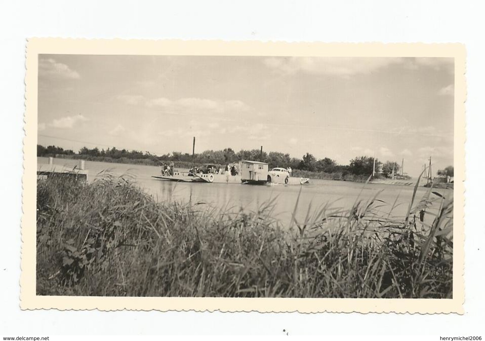 Photographie Bateau Bac Camargue Vers Saintes Maries Transport Auto  Photo 6,7x11 Cm Env - Bateaux