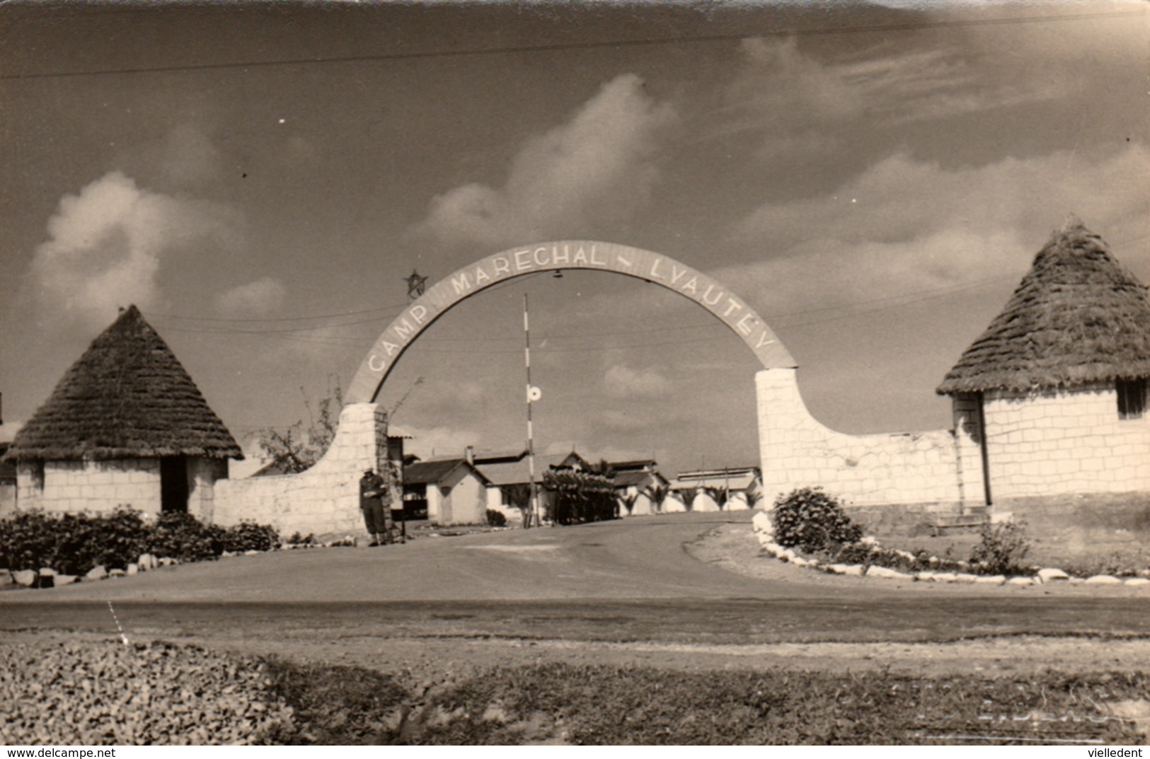 CASABLANCA (Maroc) - Camp Maréchal Lyautey - Cpsm Rare - Très  Bon état - Années 1950 - Casernes