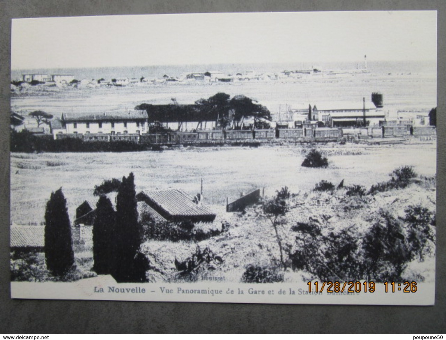 CP 11 Aude PORT La NOUVELLE - Vue Panoramique De La Gare Et La Station Balnéaire - Port La Nouvelle