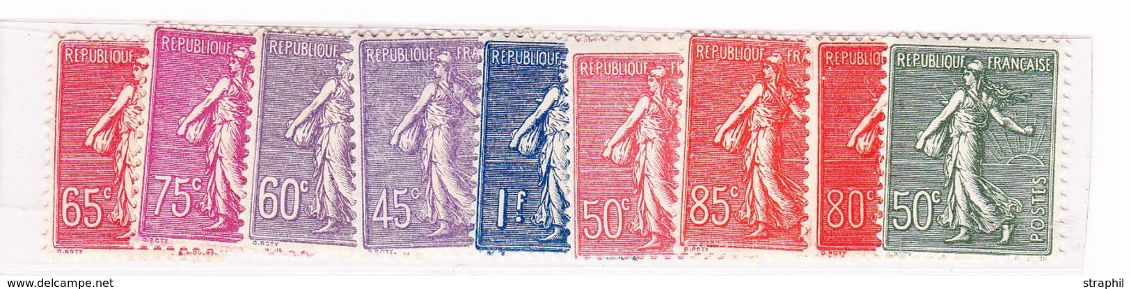 ** PERIODE SEMI-MODERNE - ** - N°197/205 - 9 Valeurs - TB - Unused Stamps