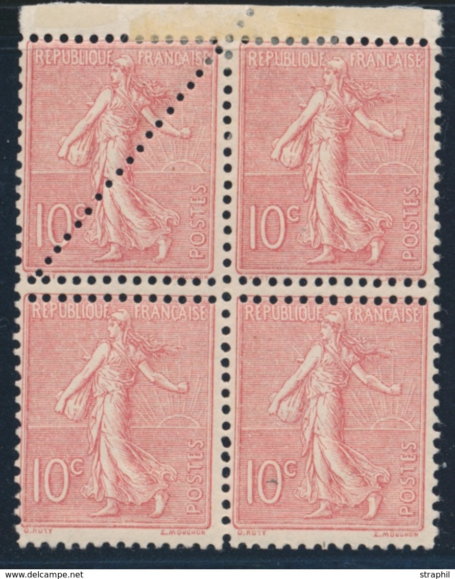 * VARIETES  - * - N°129 - Bloc De 4 - Dt 1 Ex. Piquage Oblique - TB - Unused Stamps