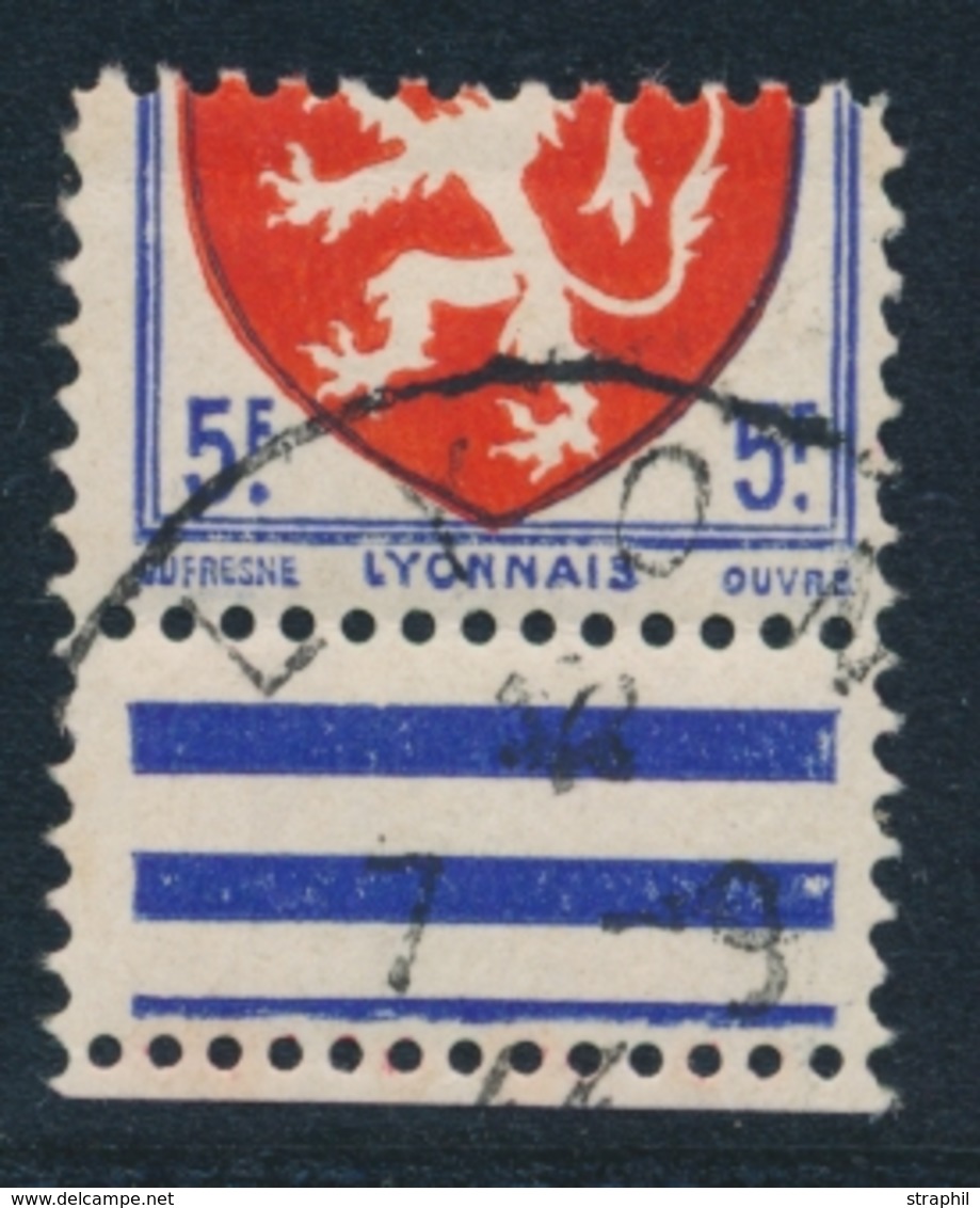 O VARIETES  - O - N°572 - TB Piquage à Cheval Avec Bdf - TB - Unused Stamps