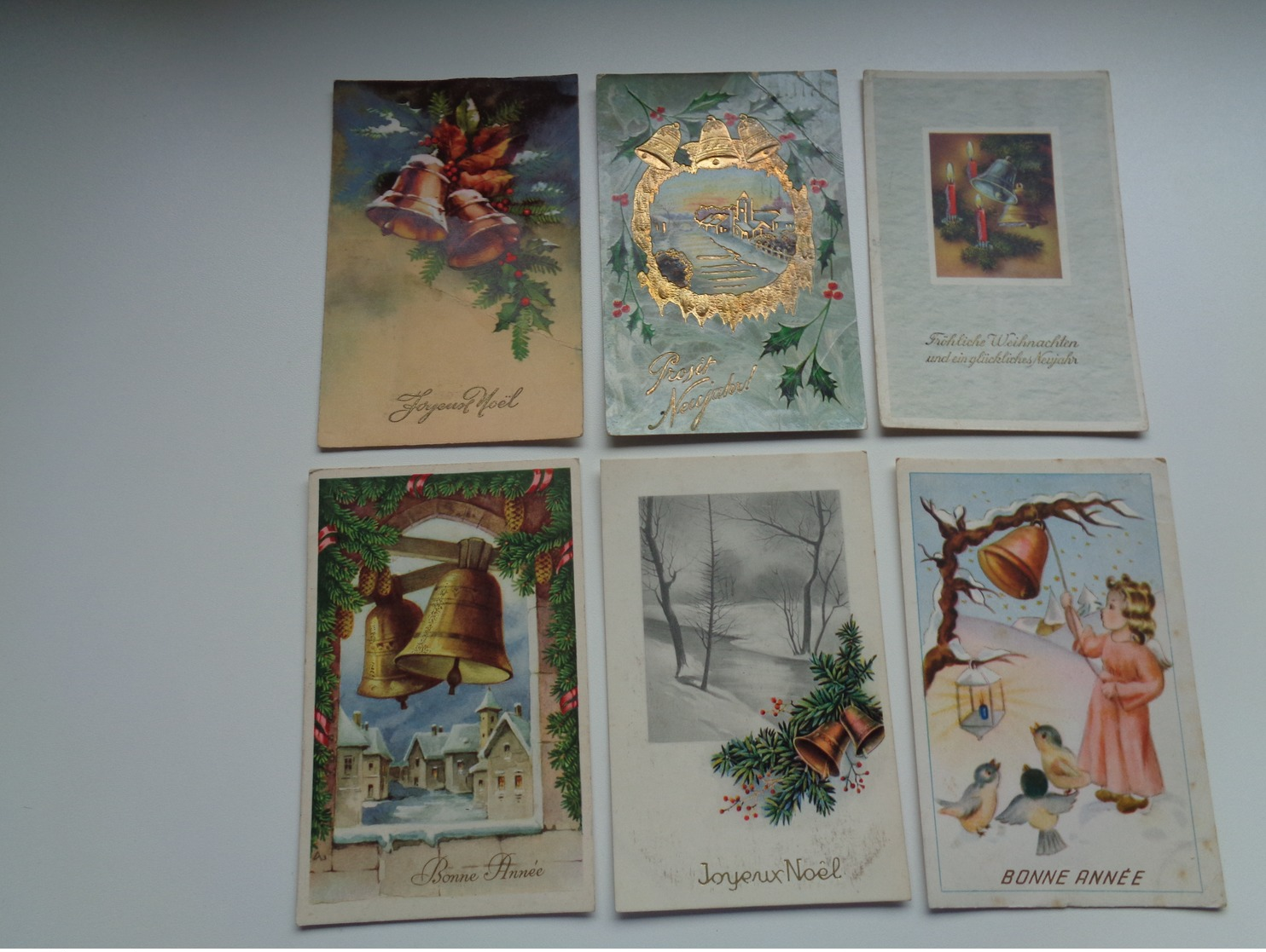 Beau lot de 60 cartes postales de fantaisie  cloches  cloche    Mooi lot van 60 postkaarten fantasie  klokken  klok