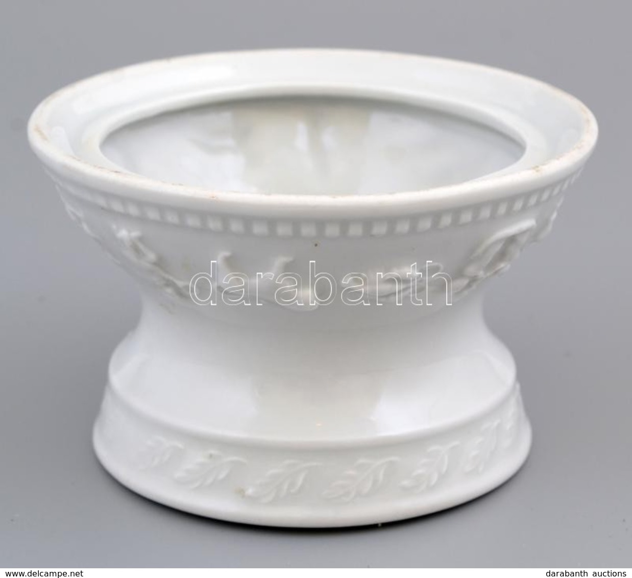 Jelzett, Csillagjegyeket Mintázó Porcelán Gyertyatartó D:10, M:7 Cm - Other & Unclassified