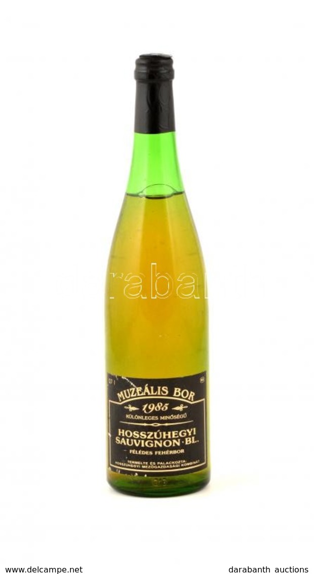 1976 Hosszúhegyi Sauvignon Blanc Bontatlan Palack Fehérbor - Other & Unclassified