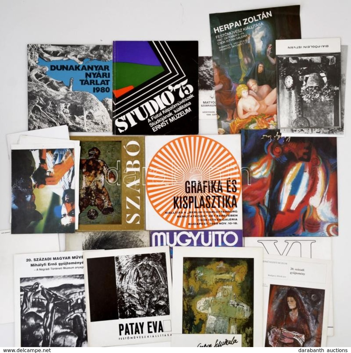 Nagy Vegyes Művészeti Katalógus Tétel, Közte Néhány Művészeti Folyóirat és Képeslap, Kb. 70-80 Db, Különféle Kiadásban,  - Unclassified