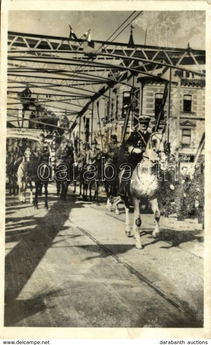 ** T2/T3 1940 Nagyvárad, Oradea; Bevonulás, Horthy Miklós / Entry Of The Hungarian Troops, Regent Horthy (felületi Sérül - Unclassified