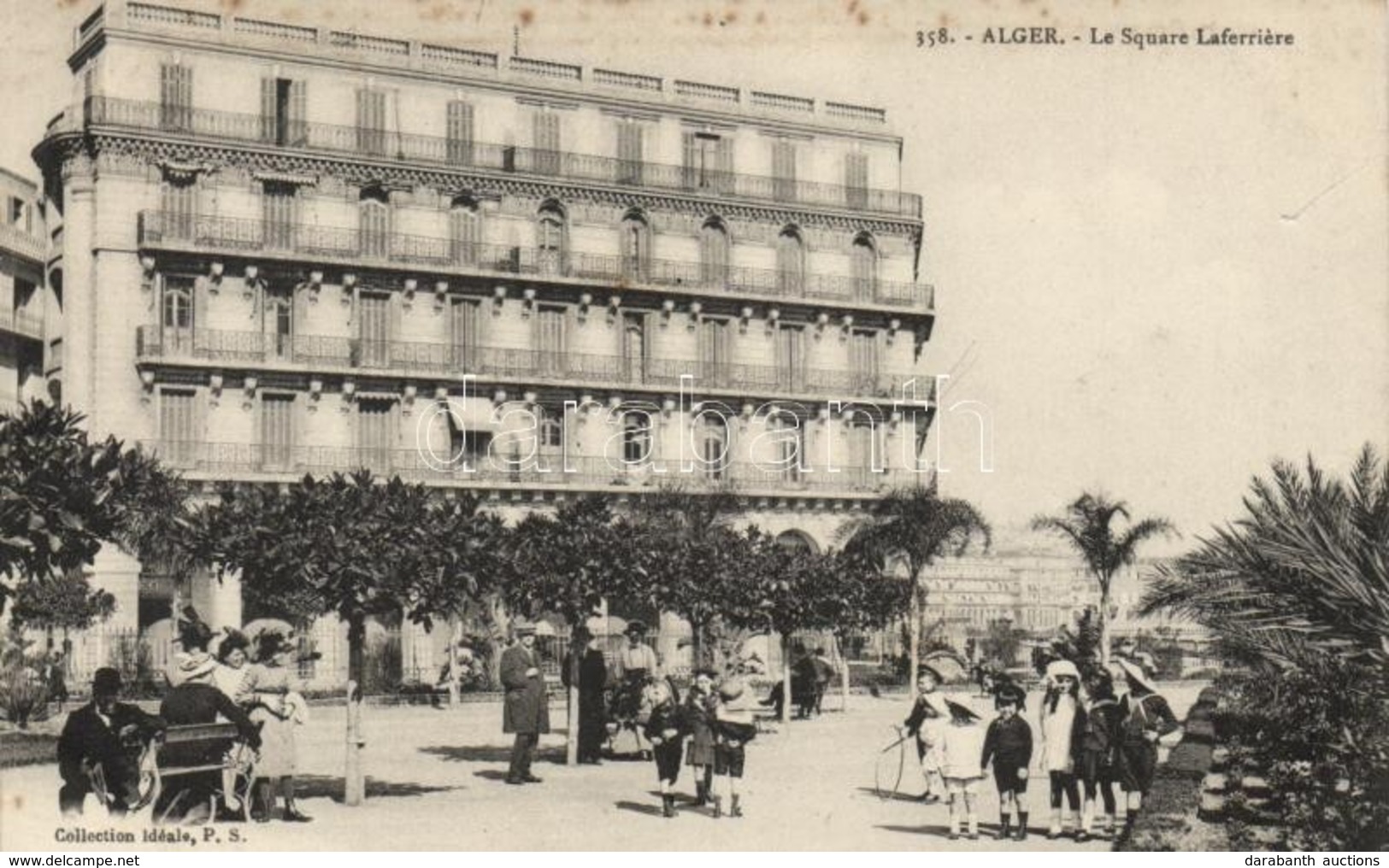 * T2 Algiers Laferriére Square (fl) - Other & Unclassified