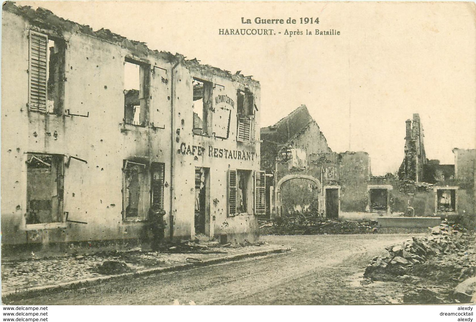 WW 3 CPA GUERRE 1914-18. Enterrement D'un Brave à Perthes-les-Hurlus, Ruines à Albert Et Après La Bataille à Haraucourt - Guerra 1914-18