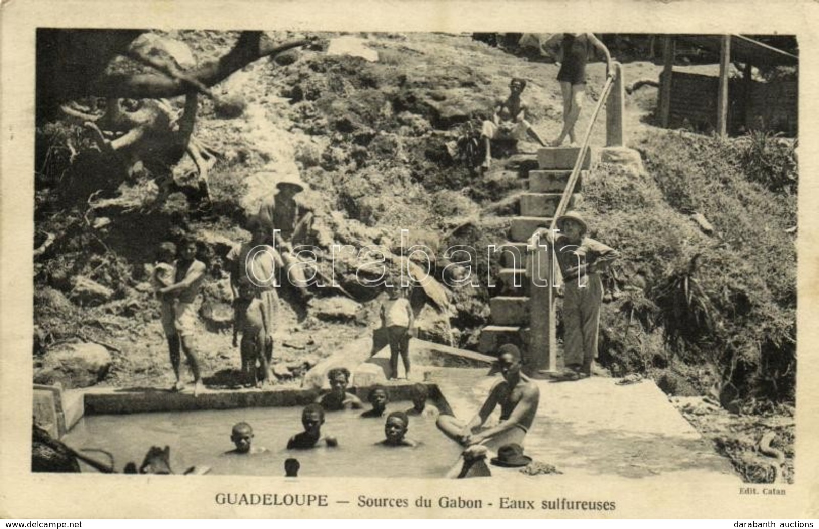 T2 1934 Guadeloupe, Sources Du Gabon, Eaux Sulfureuses / Springs, Sulphur Water, Bathers, Folklore - Other & Unclassified