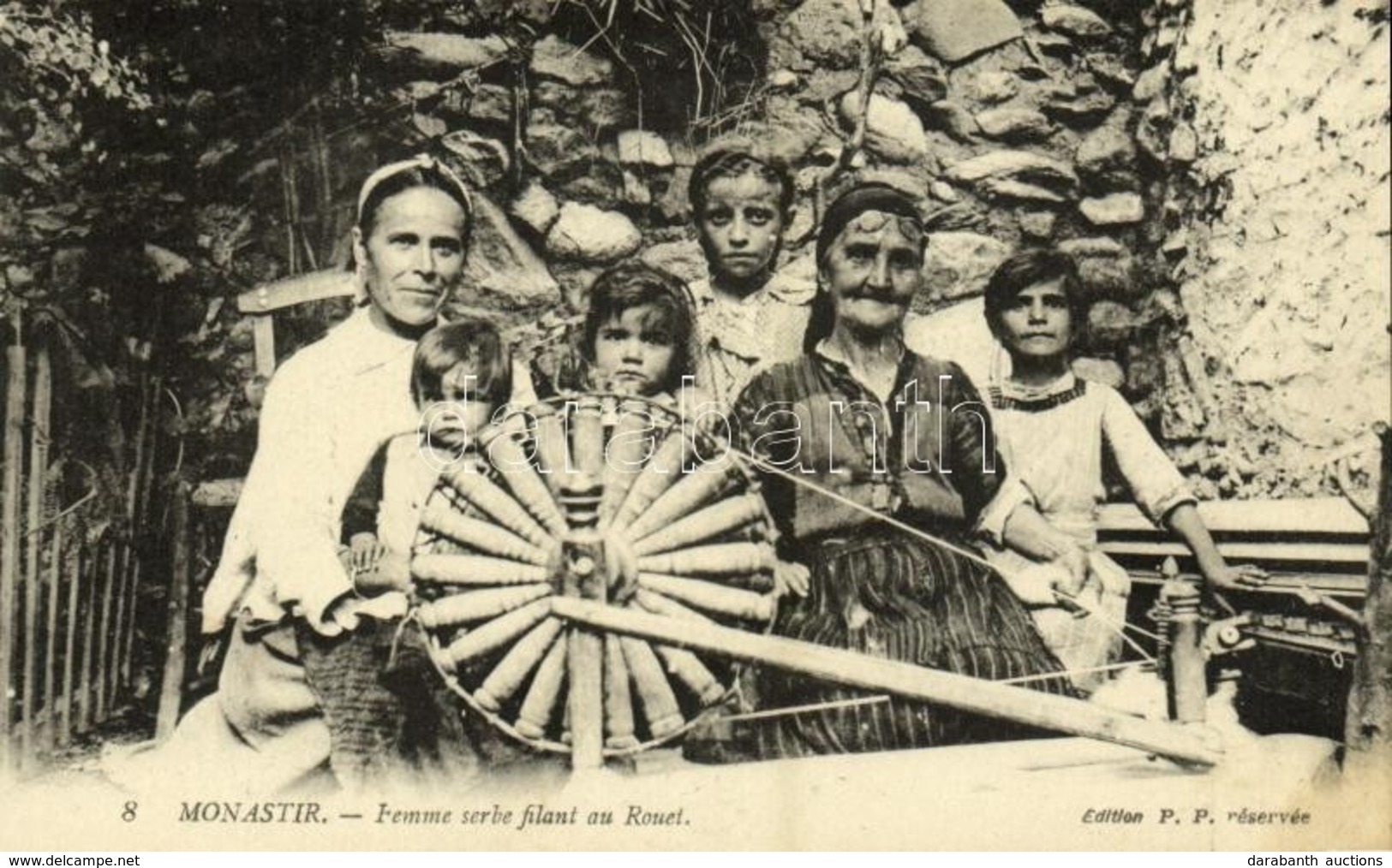 ** T2 Bitola, Monastir; Femme Serbe Filant Au Rouet / Serbian Women And Girls At The Spinning Wheel, Folklore From Maced - Sin Clasificación