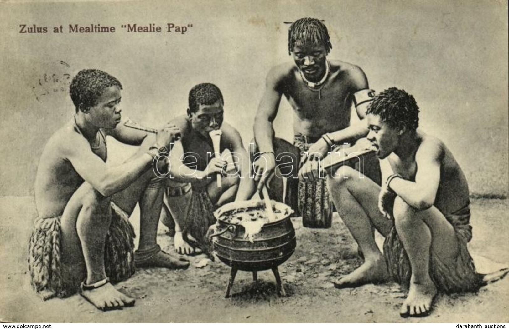 T2 1926 Zulus At Mealtime, 'Mealie Pap', South African Folklore - Ohne Zuordnung