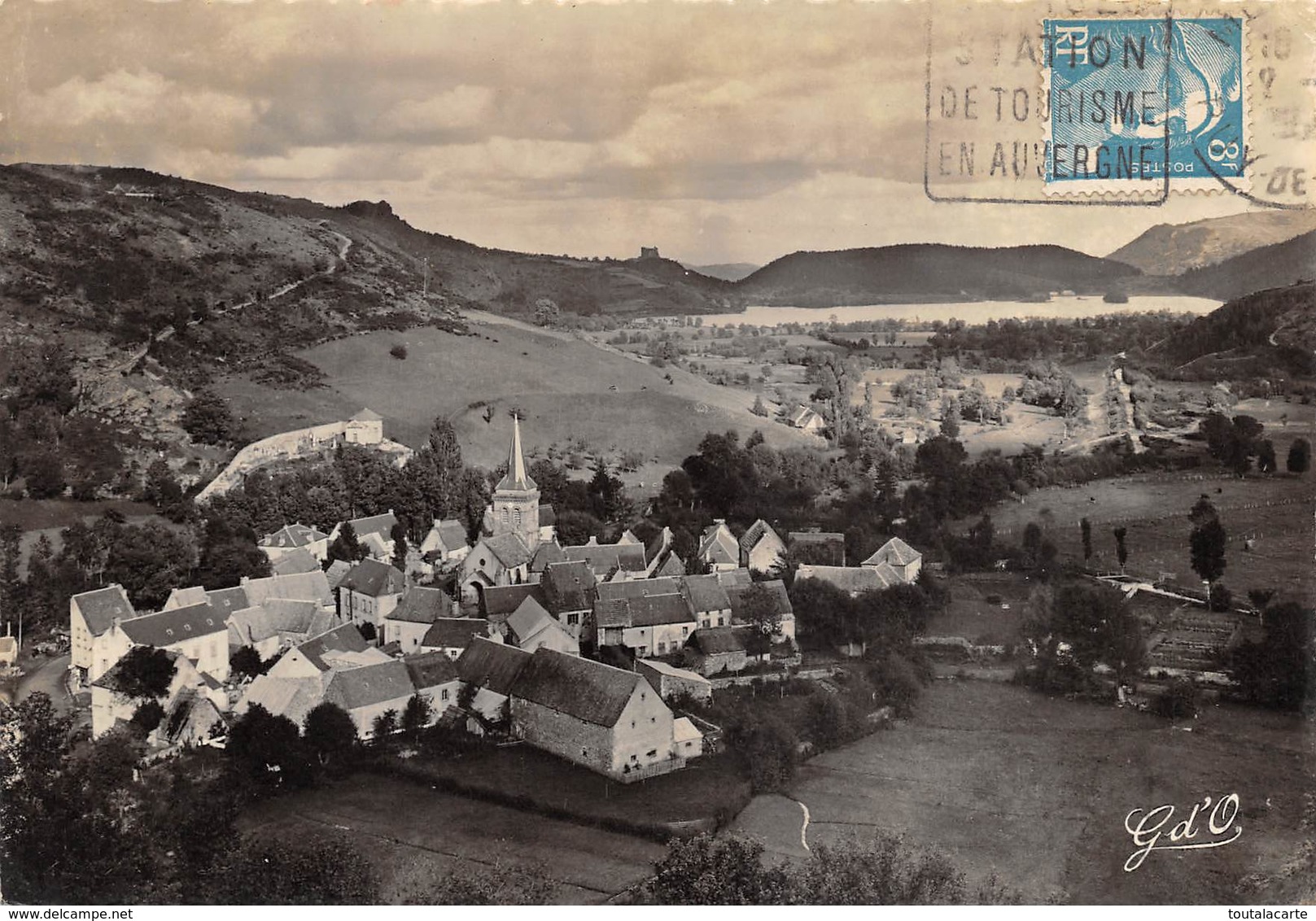 CPSM 43 LE LAC DE CHAMBON ET LE VILLAGE DE CHAMBON SUR LAC LE CHATEAU DE MUROLS  Grand Format  15 X 10,5 Cm - Otros & Sin Clasificación